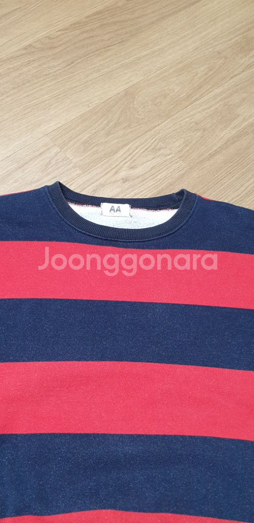 스트라이프 맨투맨 기모 라운드 티셔츠--8
