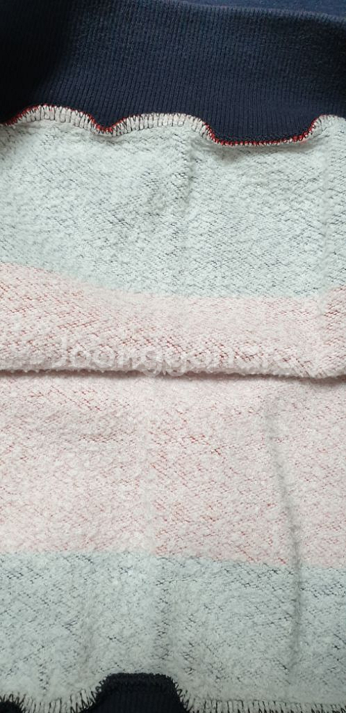 스트라이프 맨투맨 기모 라운드 티셔츠--9