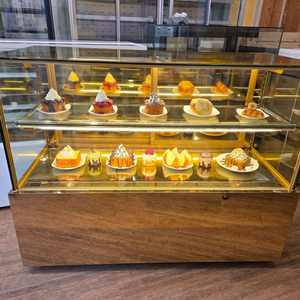 베이커리 카페 골드 냉장 쇼케이스 중고쇼케이스