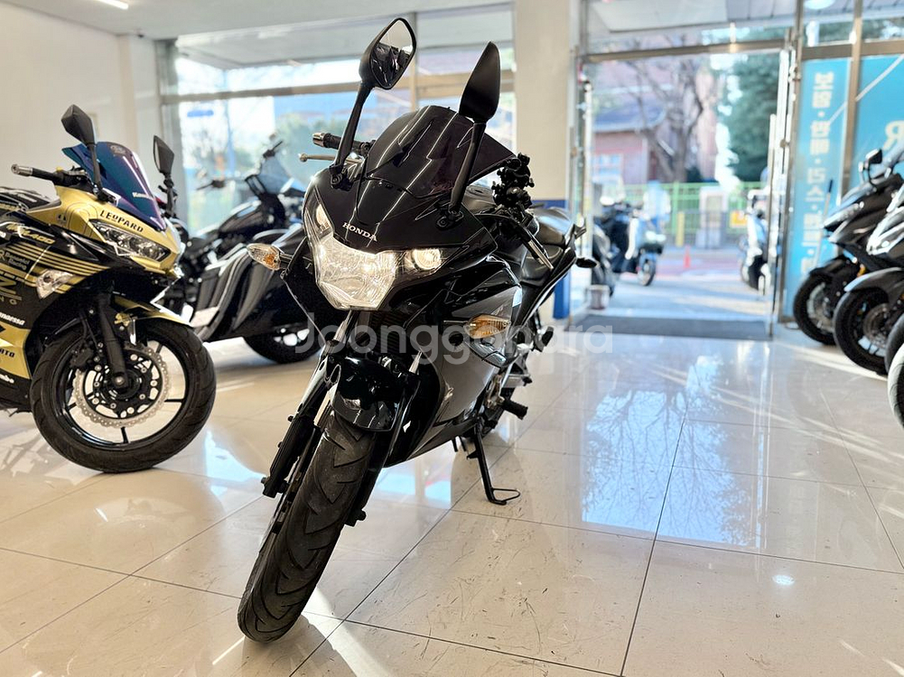 11년식 CBR125 28,XXXkm 판매합니다:)--2