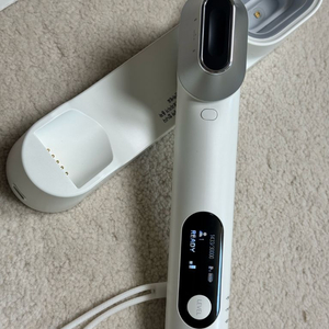 LG 프라엘 더마쎄라