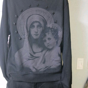 지방시 프린트 맨투맨 이미지