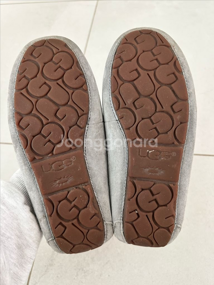 정품) 어그 모카신 무통 앤슬리 3312 - usa7, 240사이즈--7