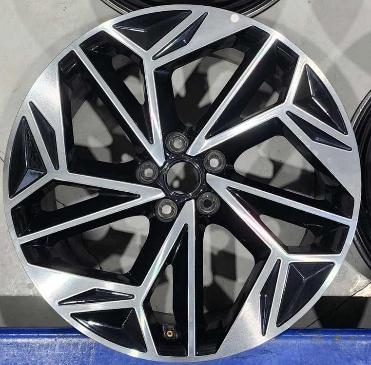 아이오닉6 20인치 휠, 아이오닉 20인치 휠--3