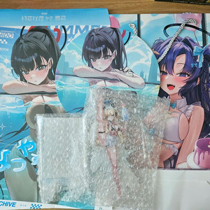 여름 서코에서 구매한 블루아카이브 토키 굿즈 팝니다 이미지