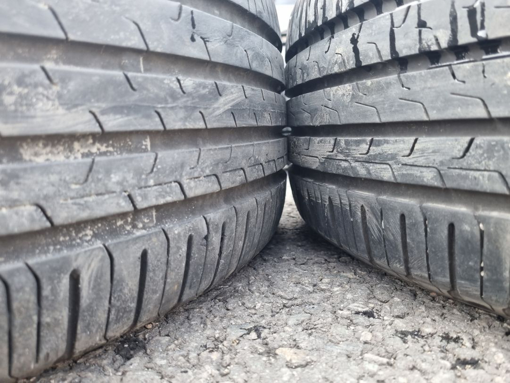 니로 18인치 2254518 휠타이어 팝니다--5