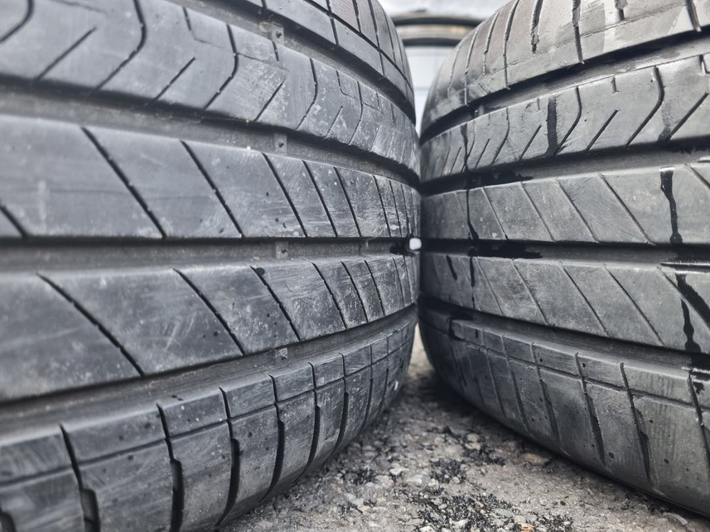 니로 18인치 2254518 휠타이어 팝니다--6