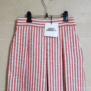 럭키슈에뜨 스커트 36ㅡ새상품