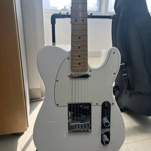 멕펜 플레이어 텔레캐스터 폴라화이트