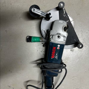 보쉬 GNF 65A 콘크리트 절단기 이미지