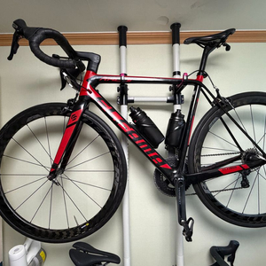 엘파마 레이다 풀카본 자전거 팝니다