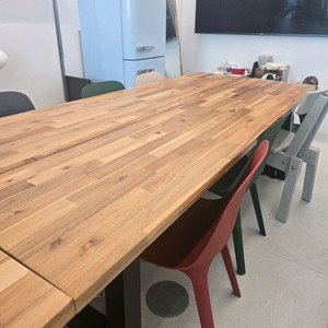 이케아 스콕스타 식탁