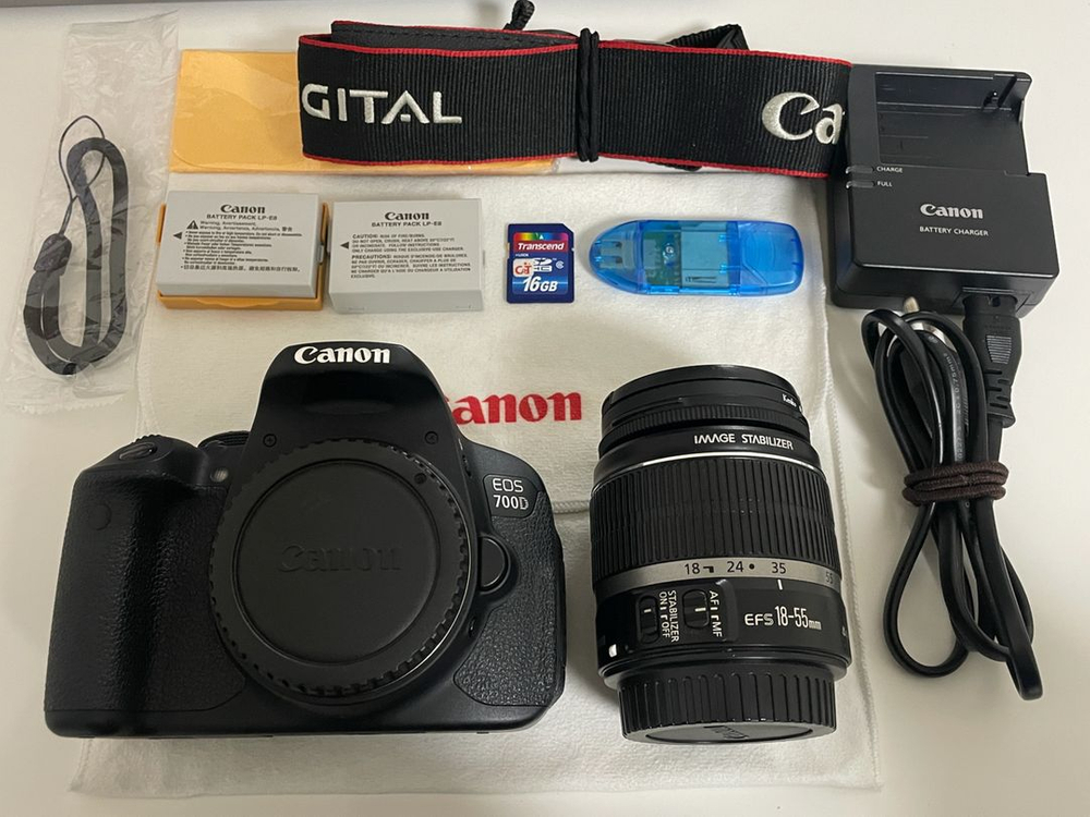 캐논 EOS 700D, 18-55mm렌즈 세트 구성품 일괄--0