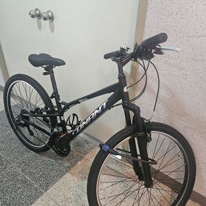 콘앤트자전거 26인치 맥퍼슨 mtb 새상품
