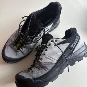 살로몬 X-Alp 레더 블랙 캐슬락 275mm