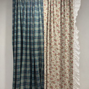 봉집형 커튼 판매150150장당 1만원 / 2장 일괄 1.8만원