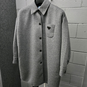 프라다 삼각로고 캐시고라 코트 자켓