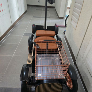 디트로네s 이미지