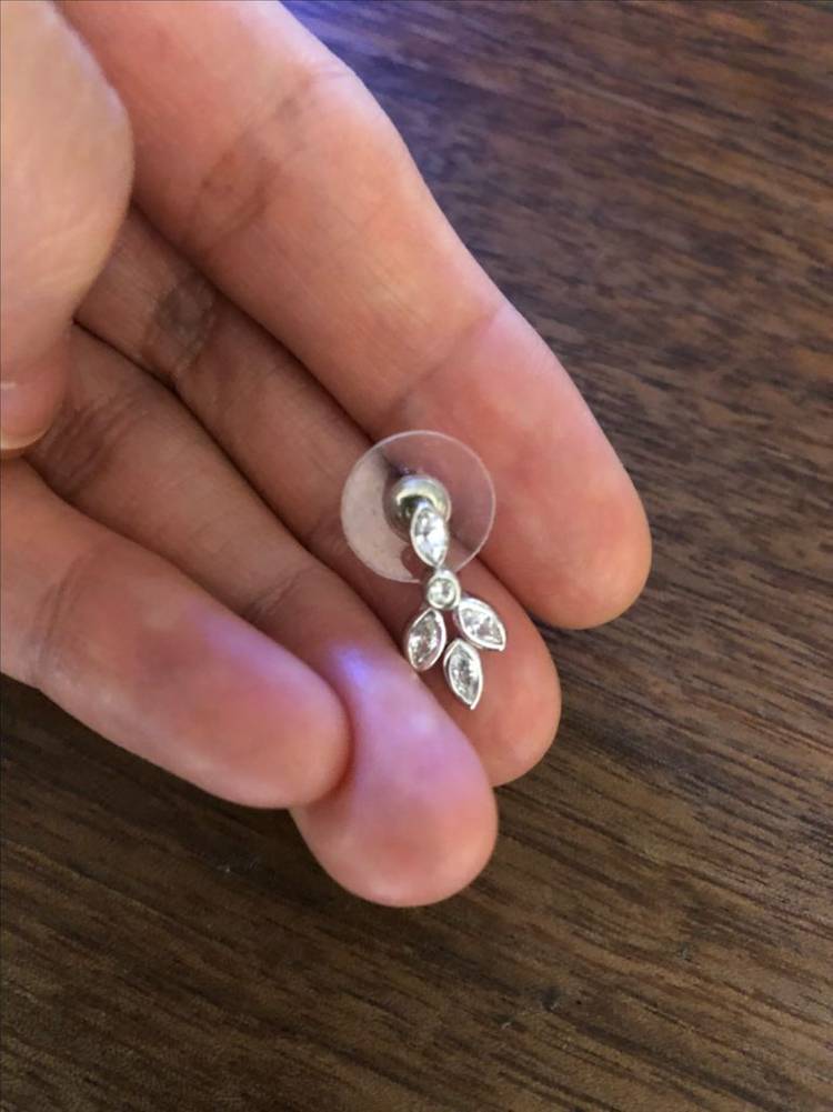 백화점 실버귀걸이- 만원--1