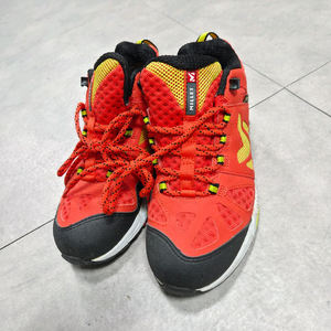 밀레 재구어 800G 고어텍스 방수 투습 235