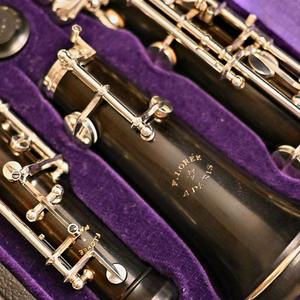 로레 C3 오보에 판매합니다.