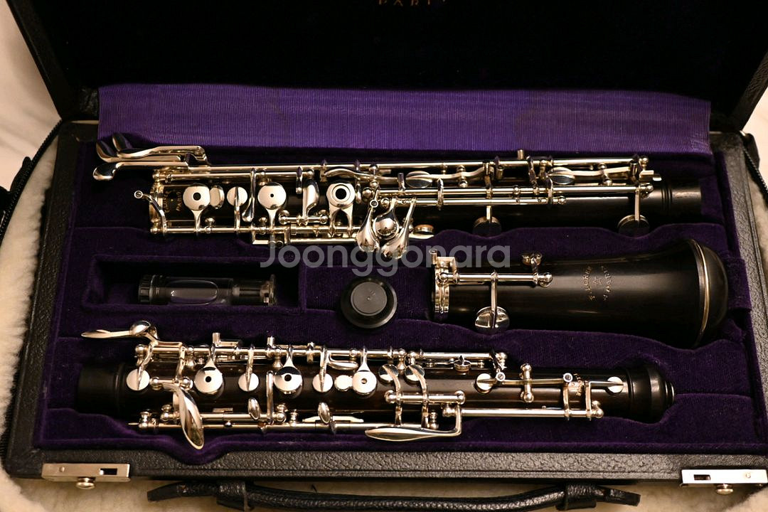 로레 C3 오보에 판매합니다.--1