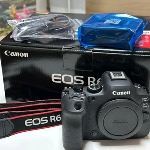 캐논 EOS R6 Mark2 카메라 팝니다