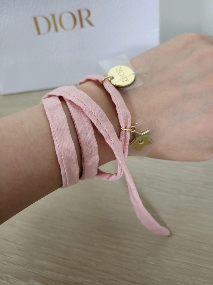 정품) 디올 팔찌 브레이슬릿 (코스메틱)--6