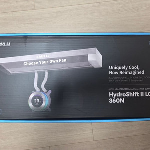 리안리 Hydroshift II LCD-C 360N 화이트 (Non-Fan) 팝니다