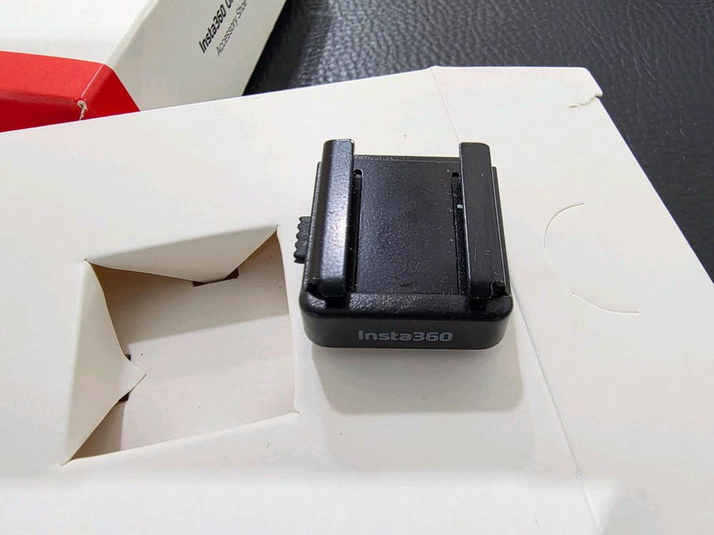 인스타360 one rs 용 콜드 슈 인터페이스 퀵릴리즈 확장형 마이크 필라이트 악세서리 이미지