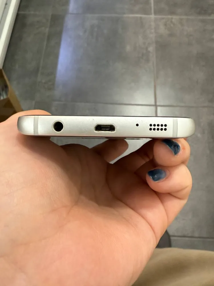 갤럭시S7 실버 32GB Y1294 이미지