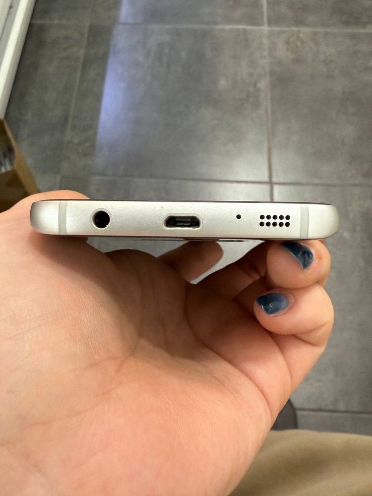 갤럭시S7 실버 32GB Y1294 이미지