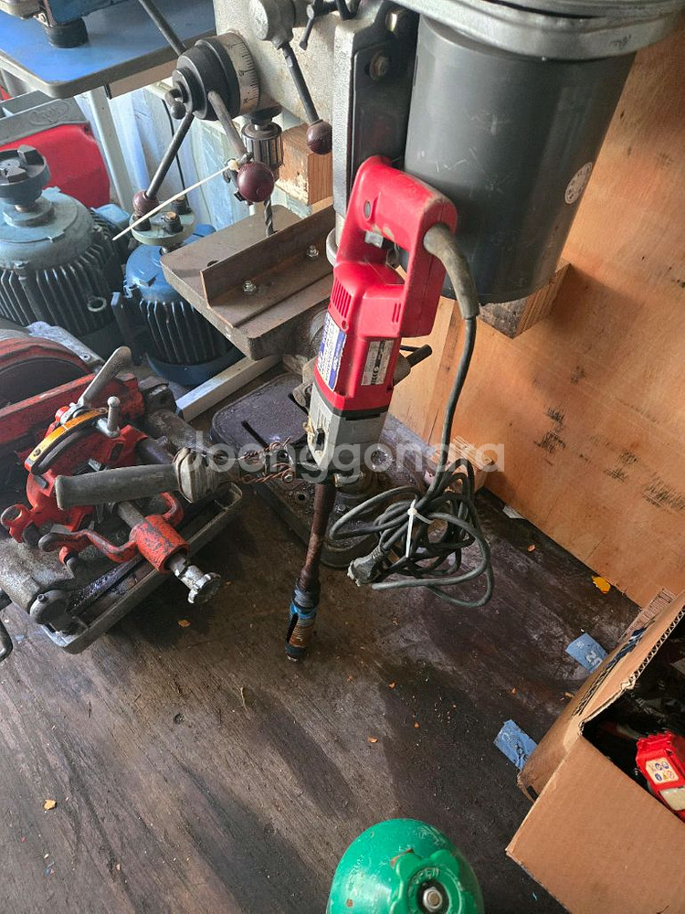 밀워키 코아드릴--3