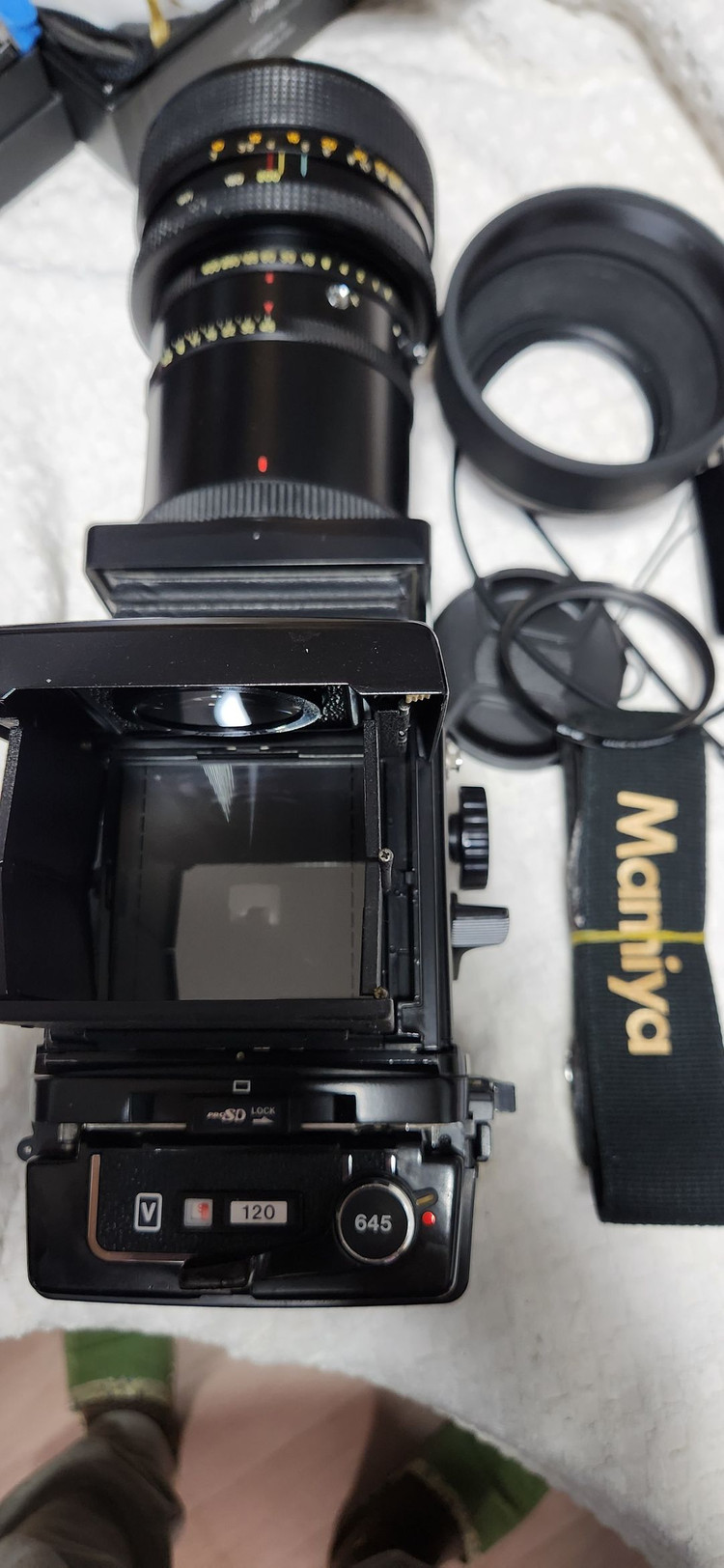 마미야RB67 SD(A급), 마미야 줌 렌즈 100~200(깨끗함), 필터B+W 독일제, 릴리즈, 스트랩. 이미지