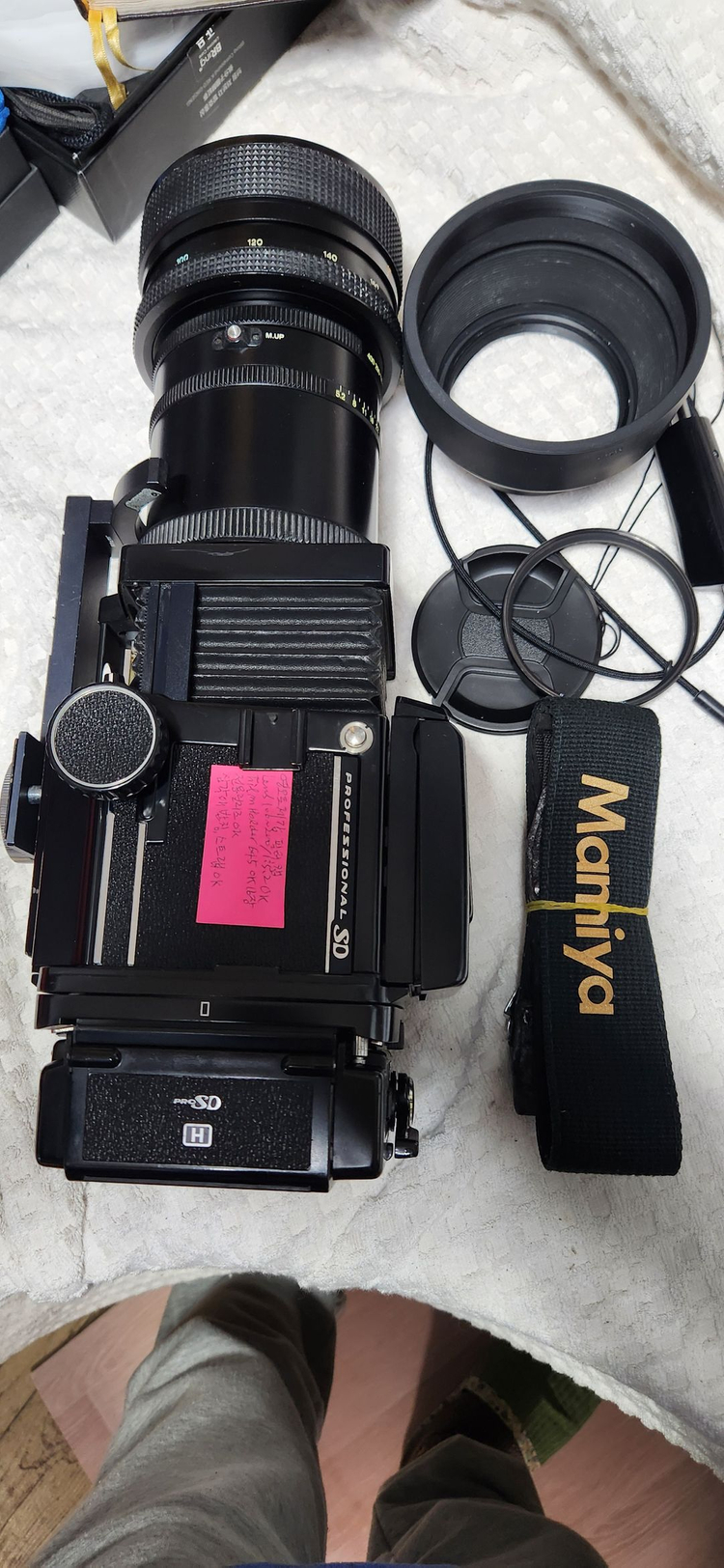 마미야RB67 SD(A급), 마미야 줌 렌즈 100~200(깨끗함), 필터B+W 독일제, 릴리즈, 스트랩. 이미지