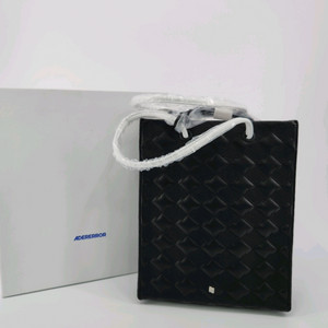 아더에러 테닛 쇼퍼백 M 블랙