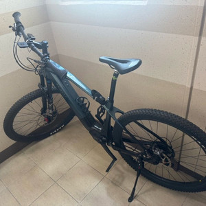 cephas 리본 emtb L 사이즈 189km 사용 신동급 판매 합니다.