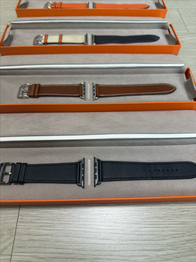 애플워치 에르메스 가죽스트랩 44-47mm 팝니다 이미지