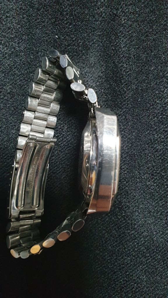 라도시계 팝니다 이미지