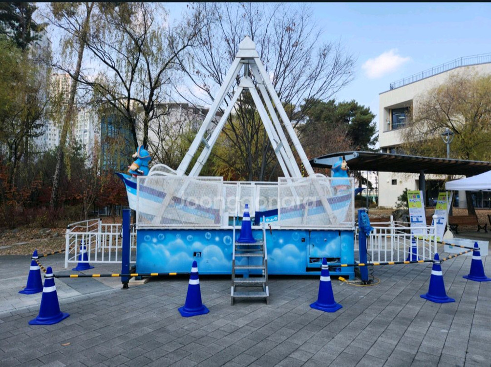 놀이기구 자이로드롭 바이킹 범퍼카 렌탈 이미지