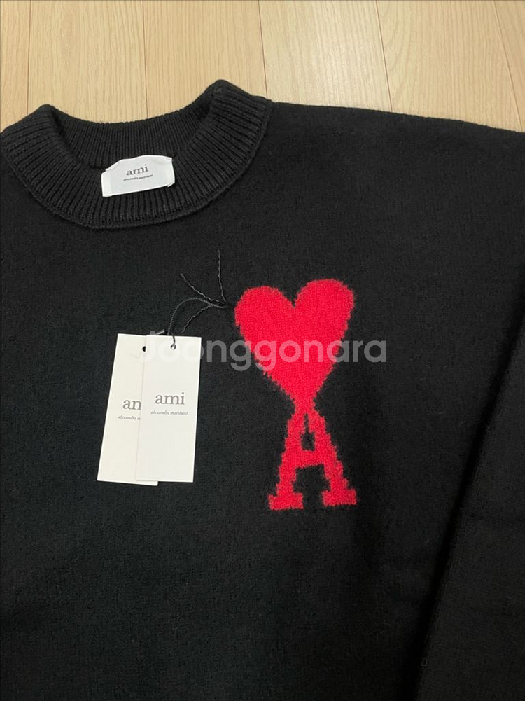 [거의 새제품] 아미 ami 빅하트로고 울 니트 블랙 L--1