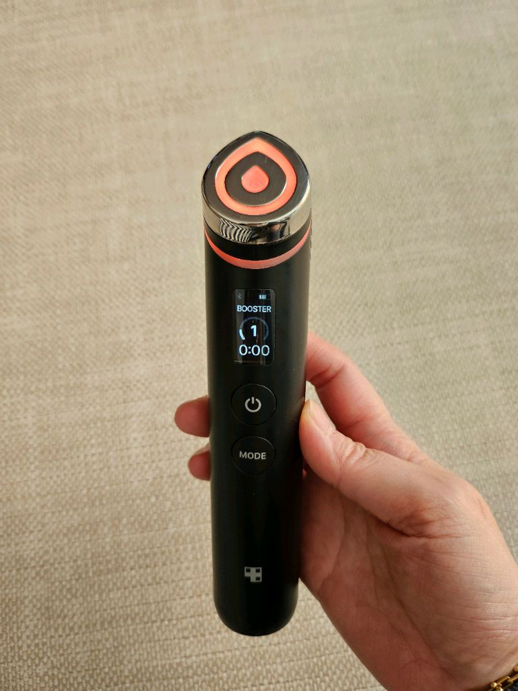 메디큐브 에이지알 부스터프로--3