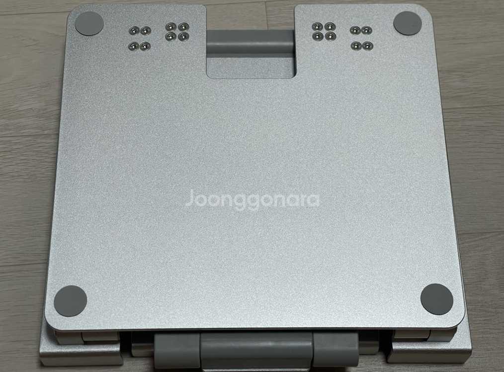 프레임바이 테블릿 노트북 듀얼 거치대 팝니다--1