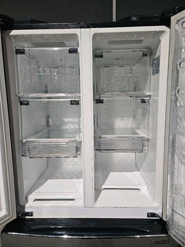 엘지 405리터 김치냉장고 판매합니다--3