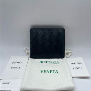 보테가베네타 인트레치아토 반지갑 블랙