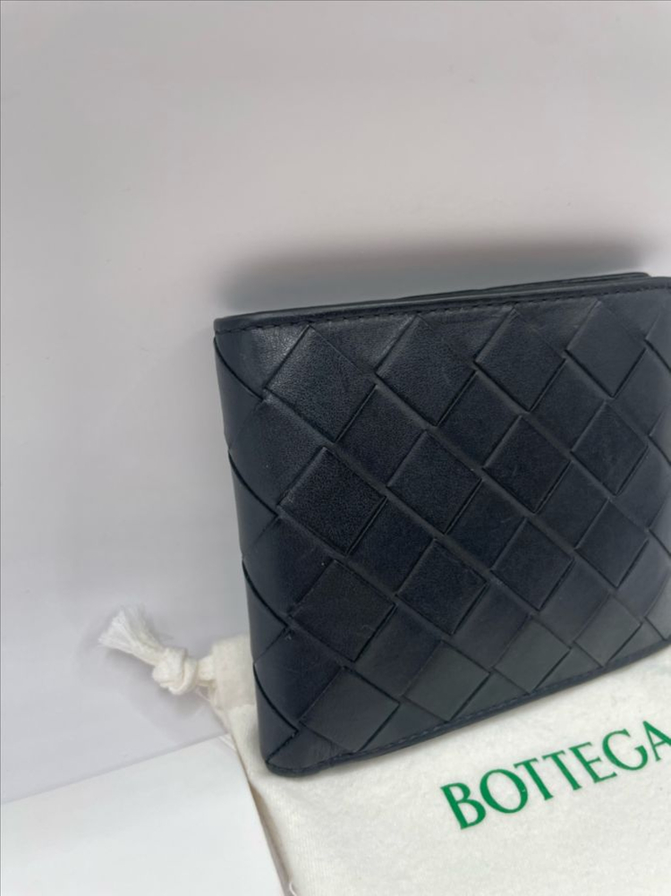 보테가베네타 인트레치아토 반지갑 블랙--1