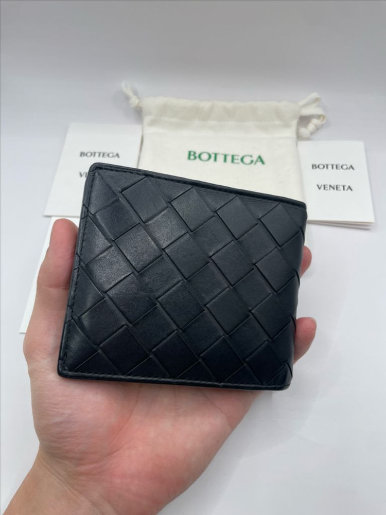 보테가베네타 인트레치아토 반지갑 블랙--3