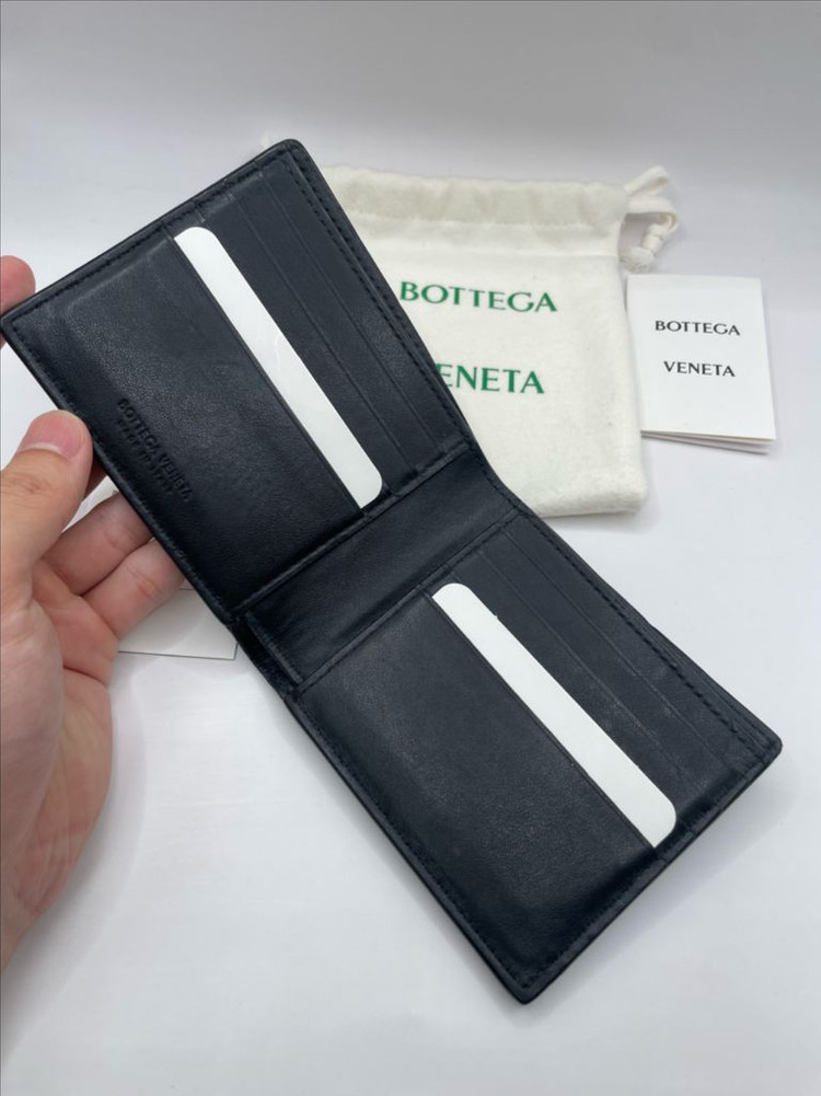 보테가베네타 인트레치아토 반지갑 블랙--4