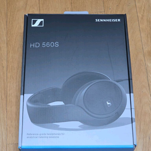젠하이저 HD 560S 헤드폰