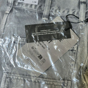 칼하트윕 청바지 이미지